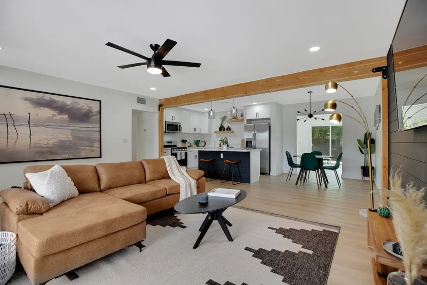 Newly Renovated Home, 1 mi Downtown - 3 BR 2 Bath - Image 1