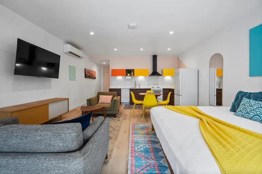 Balcony. MCM King. Heated Pool. El Paseo. Pets OK - Image 1