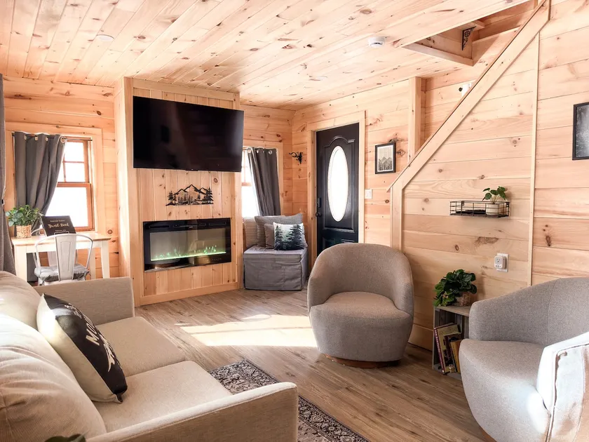 Adventure base! ATV, hike, bike, relax, repeat. - Image 1