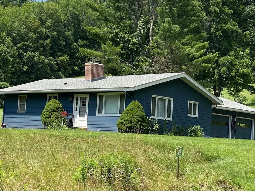 Hillside GetAway - Image 1