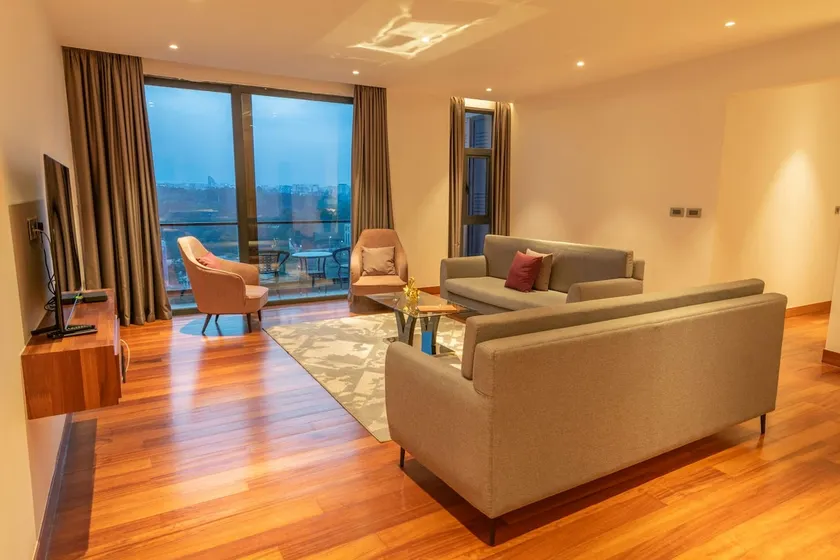 Broadwalk Residency - Image 1