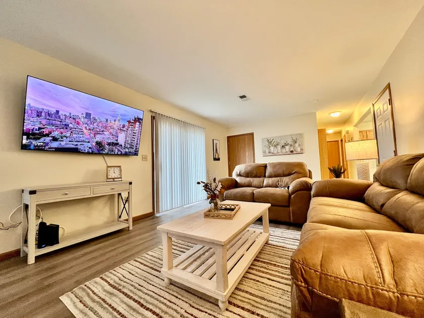 Lovely remodeled 2 bedroom in Middletown, Ohio - Image 1