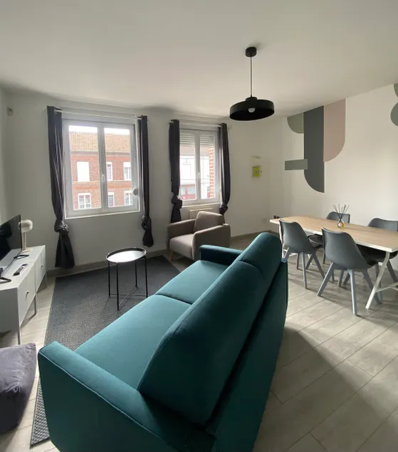 Large 70 m² apartment • Fiber • Valenciennes - Image 1
