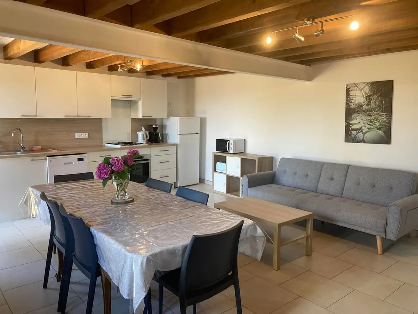Le petit Sorans adjoining - Image 1