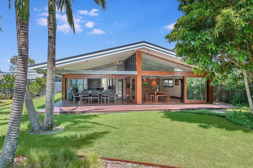 Cabarita Beach Oasis - 3BR Beach House by uHoliday - Image 1
