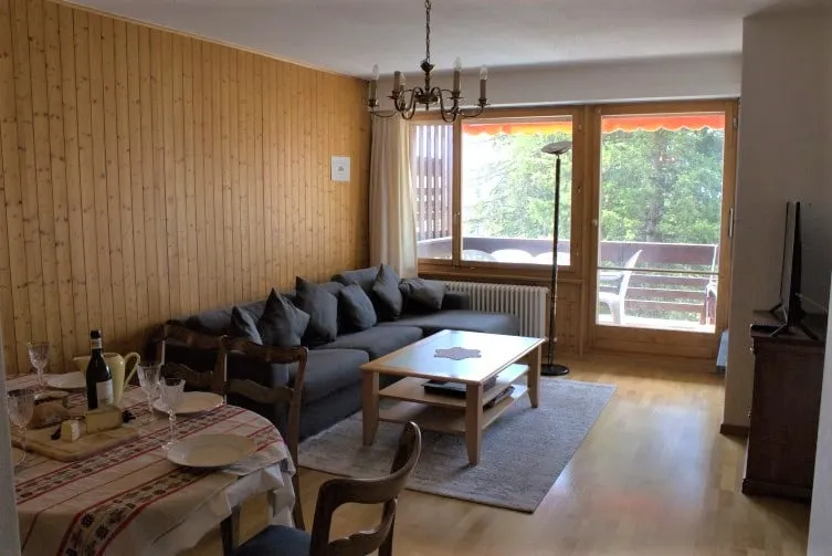 Very nice and ideally located apartment. - Image 1