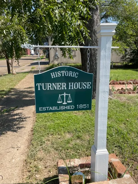 The Historic Turner House! - Image 1