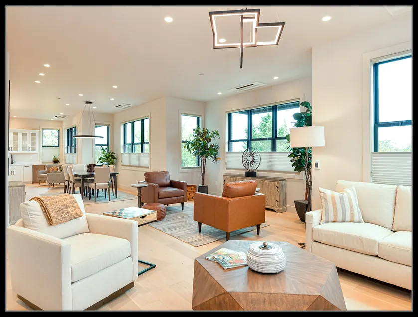 Plaza North Penthouse - Image 1