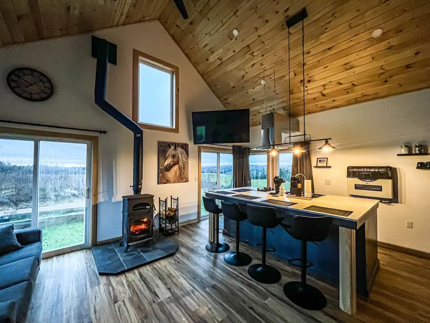 The Loft at Arbour Ridge Farm - Image 1