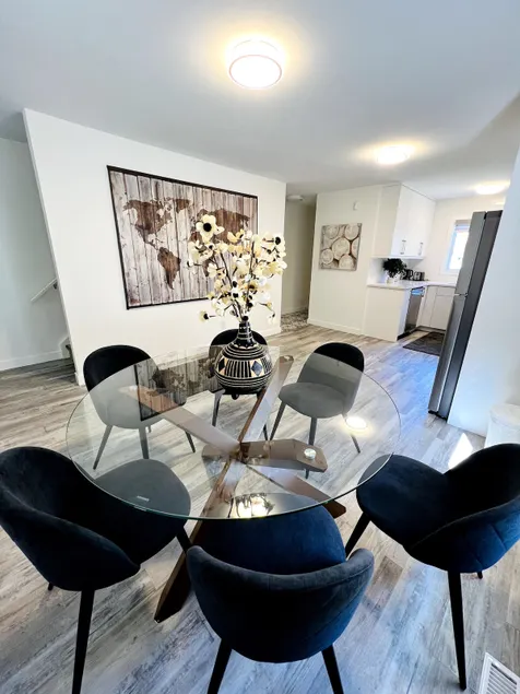 Walking 3BR modern house to St Boniface - Image 1