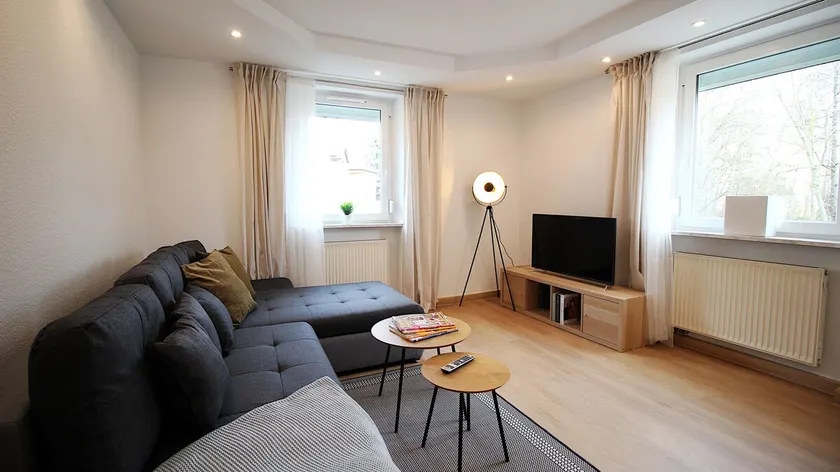 *Spacious 3-room apartment in Würzburg* - Image 1