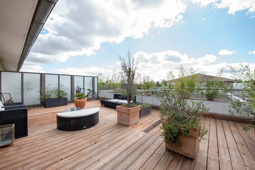 Les Terrasses - Spacious 2 bedrooms with free parking - Image 1