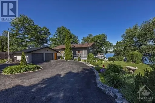 Sunset Cove Retreat - Image 1