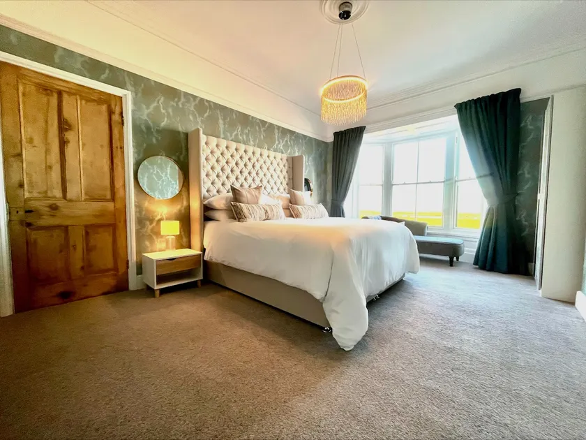 No. 20 The Headland - Image 1