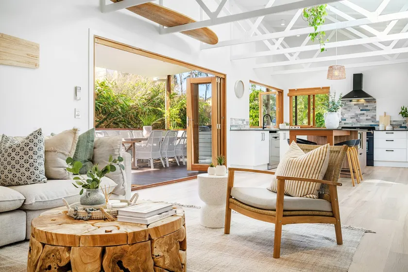Casa Mimosa, Cabarita - with Heated Pool - Image 1