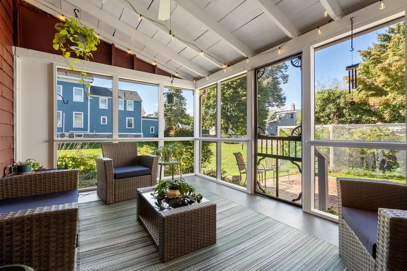 1824 Robert Manning Place|Historic Salem|Parking - Image 1