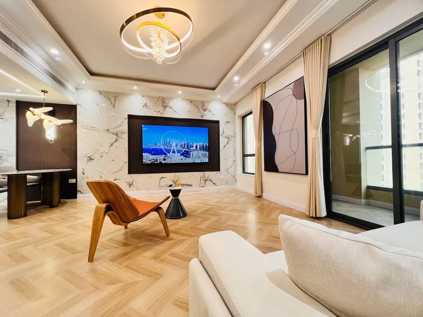 Downstairs is JBR Beach, the world's largest Ferris wheel, and Dubai Marina, 2-bedroom bay view apartment, 6 people - Image 1