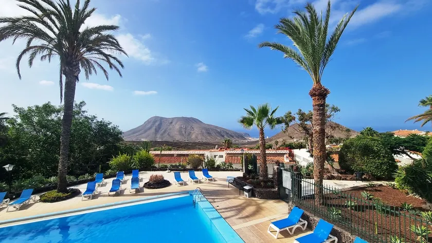 Villa Azure Horizon and Breeze - Panoramic Ocean View and Heated Pool - Image 1