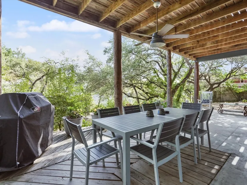 Downstairs Duplex on Lake w/ King Bed & Huge Patio - Image 1