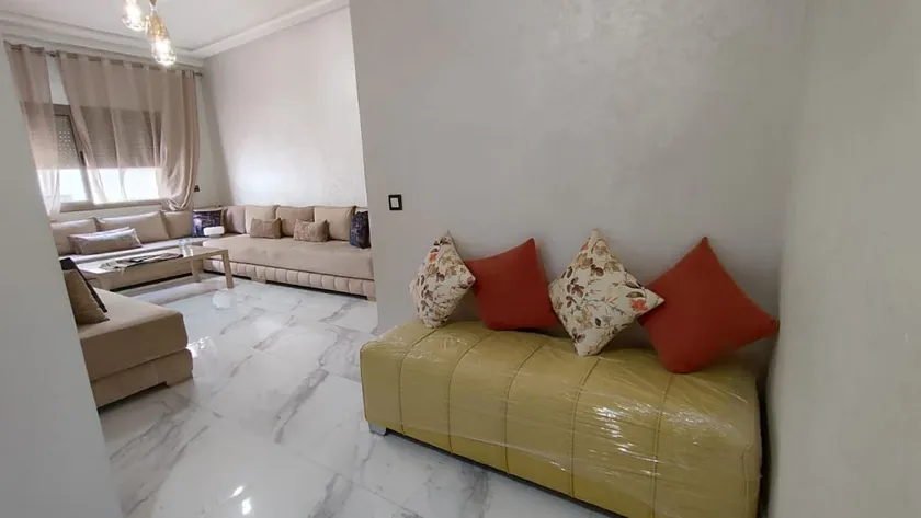 Secure and quiet apartment - Image 1