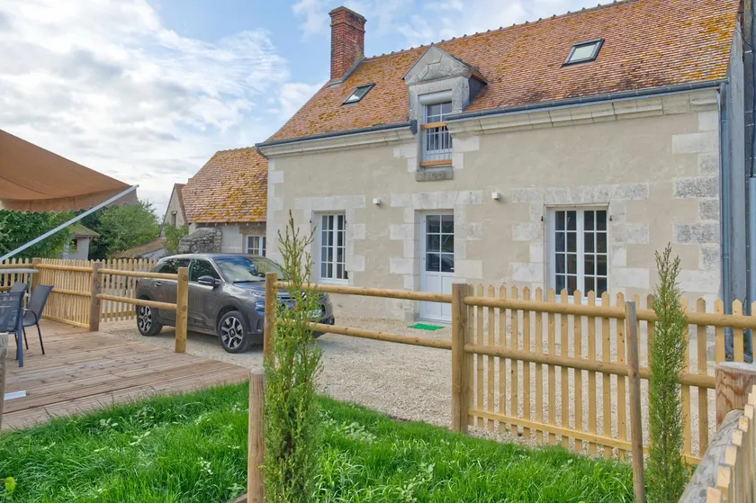 Quiet house in the countryside - Image 1