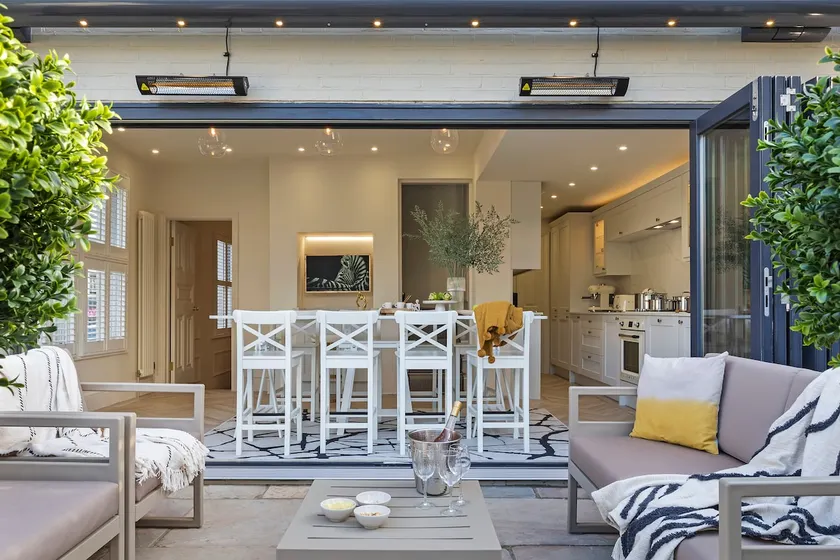 Stunning house in the heart of Leigh-On-Sea - Image 1