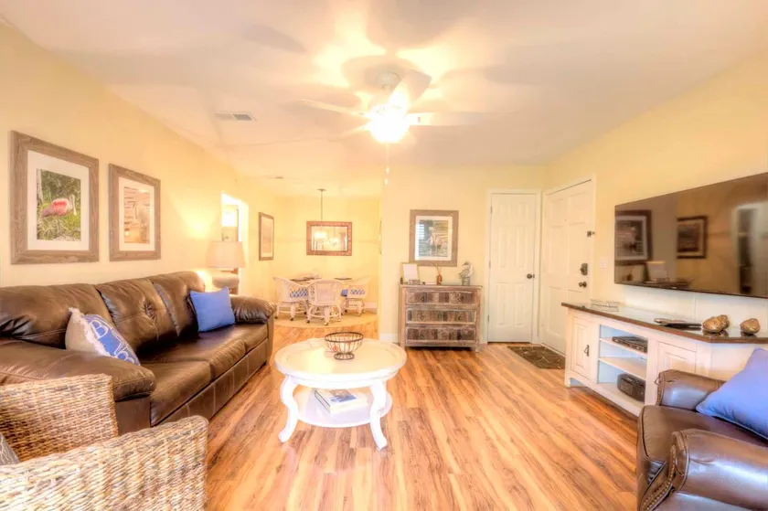 Ocean Walk T-1 Pet friendly! - Image 1