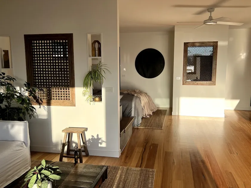 Treetop Villa with Water Views on Phillip Island - Image 1