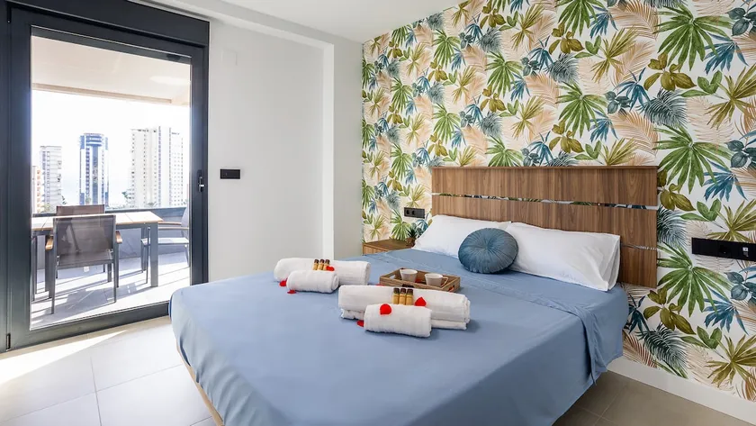[Fantastic View & Free Parking] - 500 m from the sea - Image 1