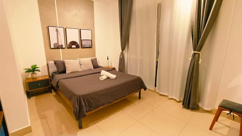 Cozy Industrial kulai d'putra 2BR6PAX near aeon - Image 1