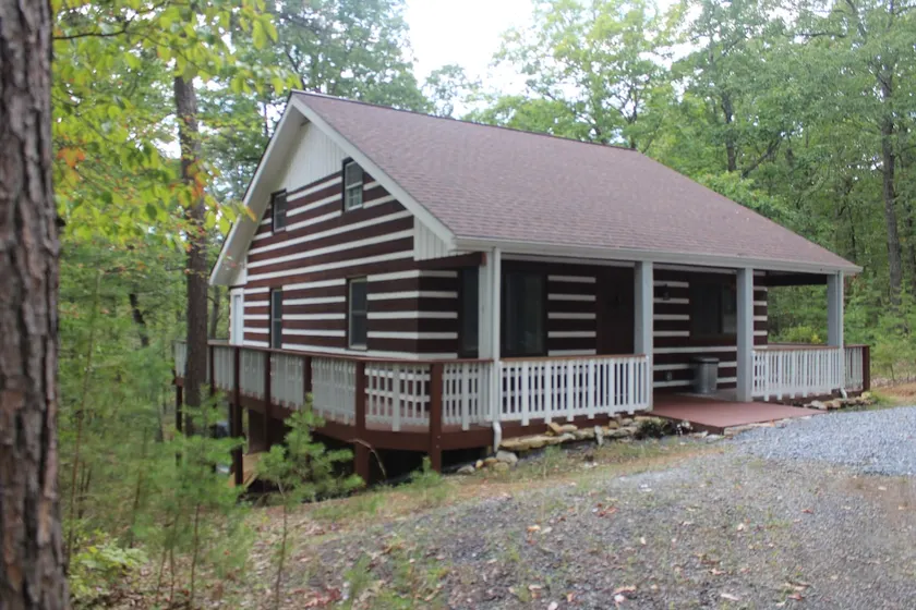 Buck run cabin - Image 1