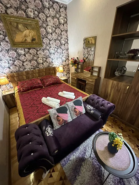 Modern Apartment in Old Town Kutaisi - Image 1