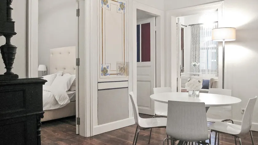 Style, character, frescoes, terrace views, Galata! - Image 1