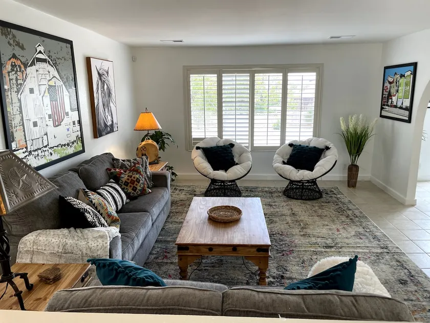 Sandia Dream - Just Renovated! 3 Bed, 2 Bath Gem! - Image 1