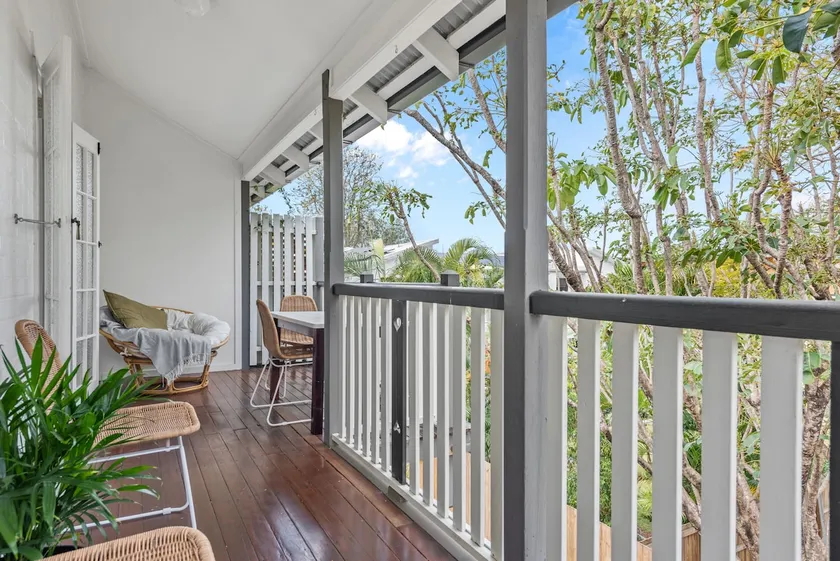 Abracadabra! ~ 1Bed / 1Bath / Balconies ~ New Farm - Image 1