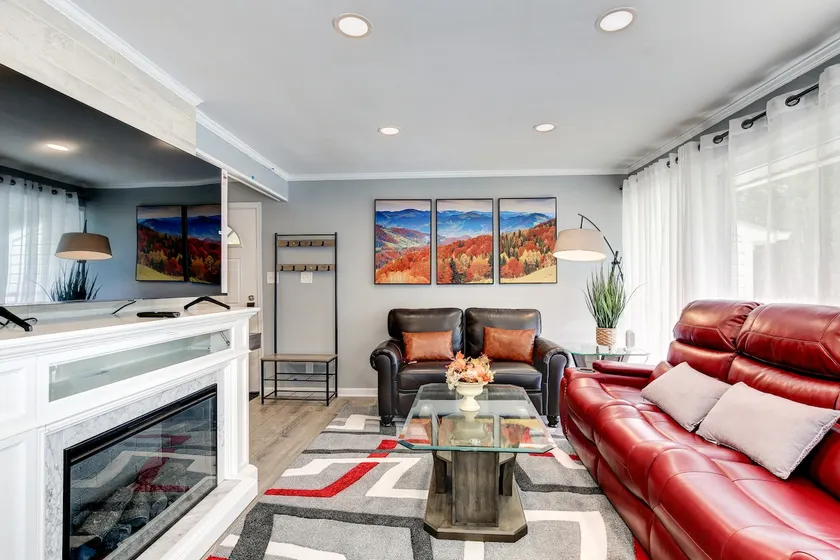 Walk2Metro 25min2DC, restaurant shops parks 2K2Q1T - Image 1