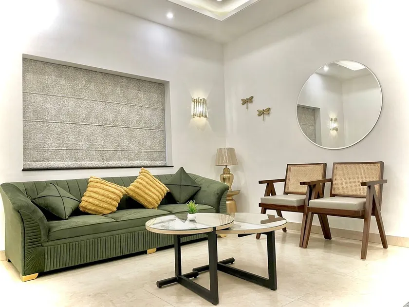 Studio West • Entire Rental Unit • Free Parking - Image 1