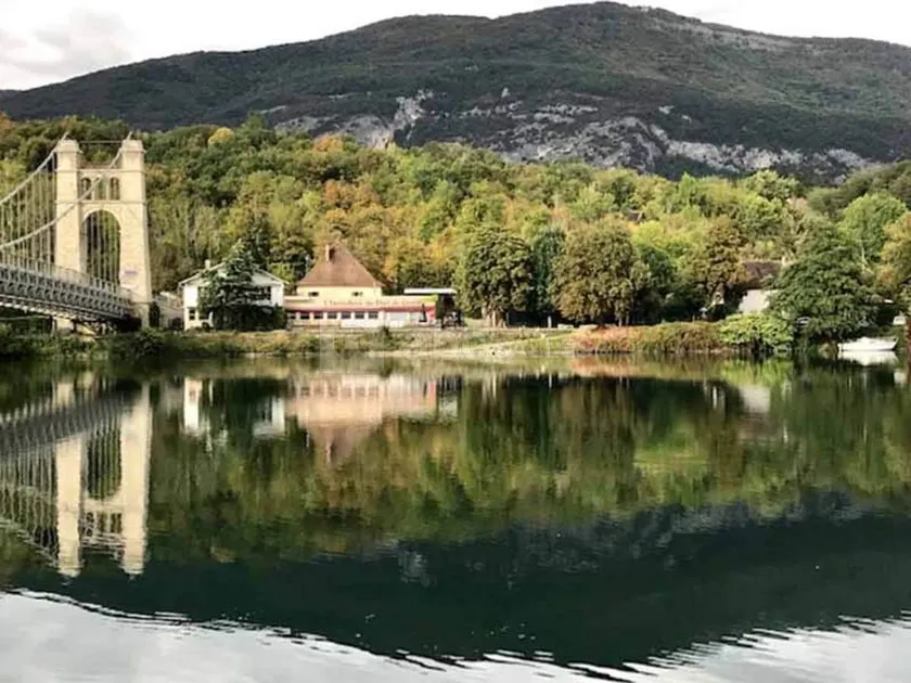 Villa Bacchus by the water - Image 1