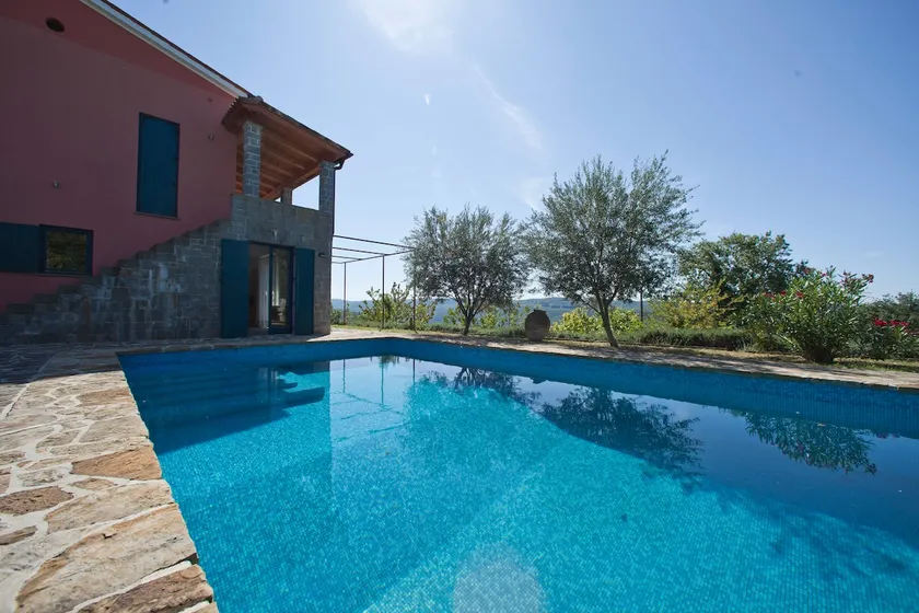 Stunning Villa located in the Heart of Istria - Image 1