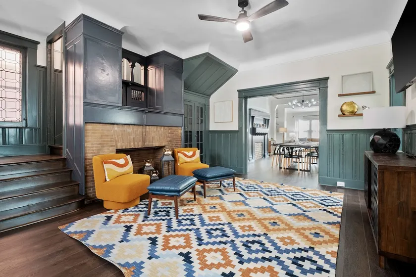 Luxury Living: Grand 7BR/5BA near Everything - Image 1