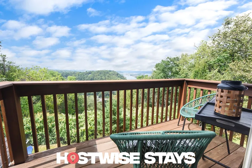 Ohio River Valley Views in the City! - Image 1