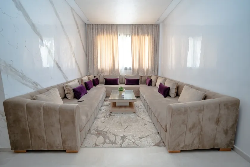 Central 1-Bedroom | Fast Wi-Fi & Easy Access - Image 1