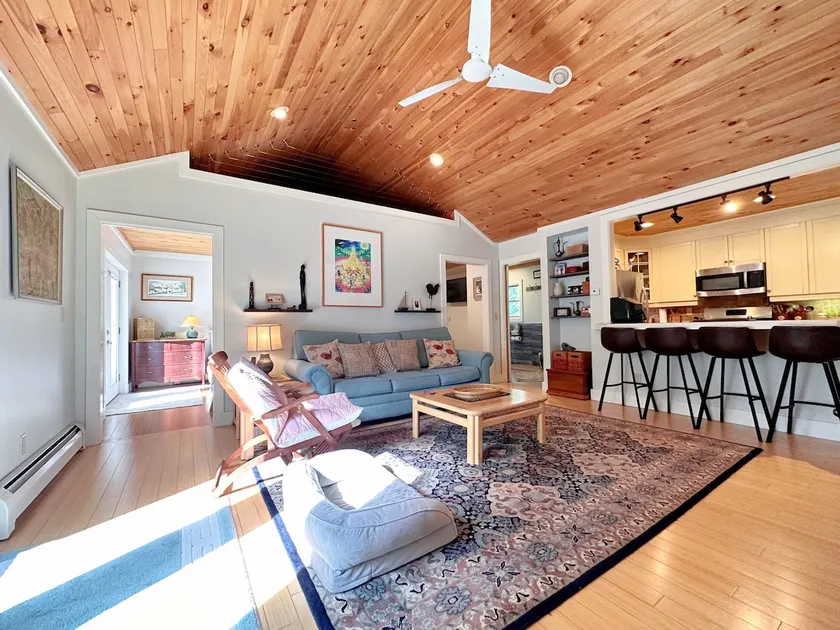 Cozy Apt 1/2 mile to Jay Peak Resort - Image 1