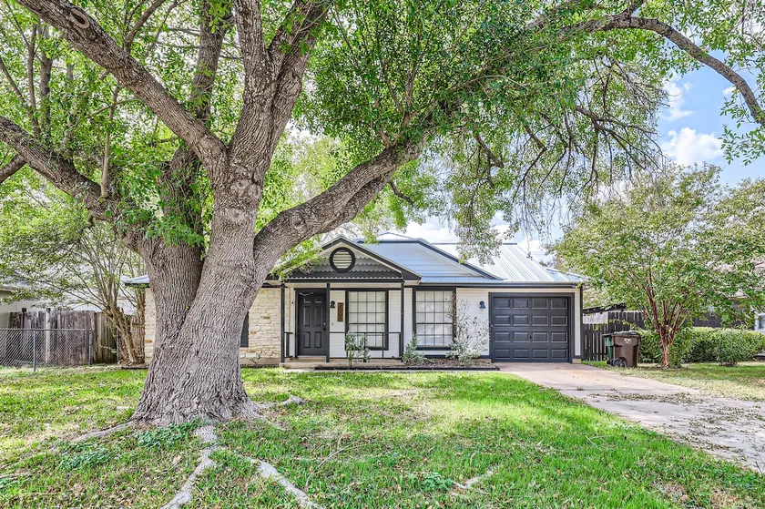 Cozy 2 Bedroom in Round Rock - Image 1