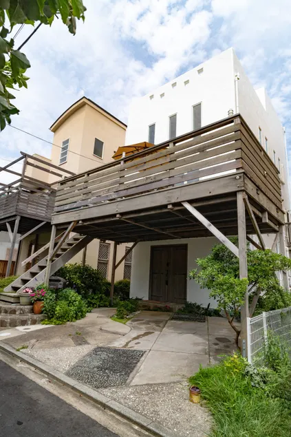 L3 Hayama - Live! Laugh! Love! Entire House - Image 1