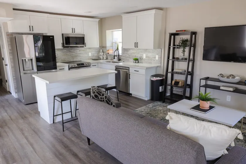 Minutes from Downtown SLC & ski resorts - Image 1