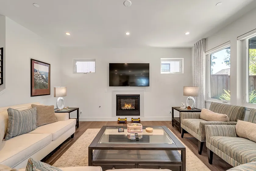 Contemporary Coastal dream home! - Image 1