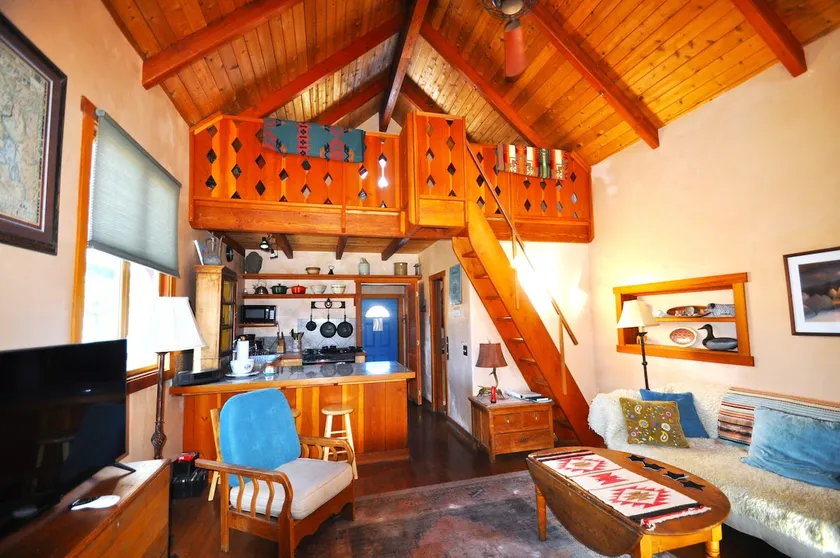Little River Guest House 25% discount April/May - Image 1
