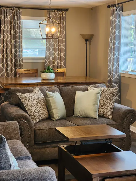 Chic Cottage - Image 1
