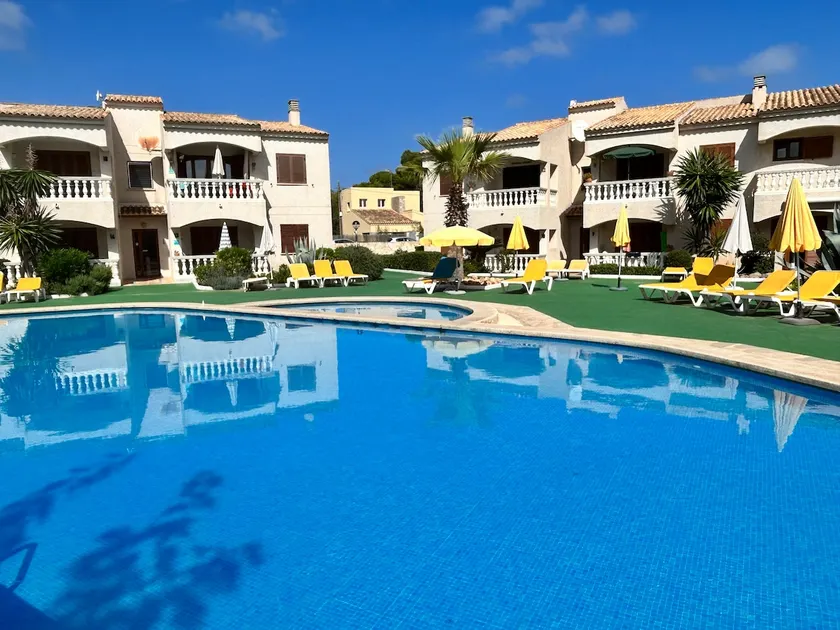 > Camelia< Apartment with large pool - Image 1